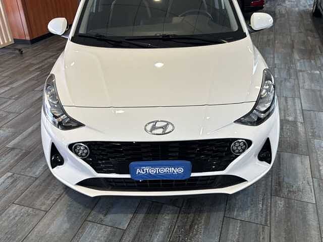 Hyundai i10 1.0 MPI TECH CONNECT PACK
