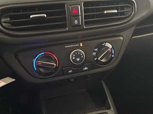 Hyundai i10 1.0 MPI TECH CONNECT PACK