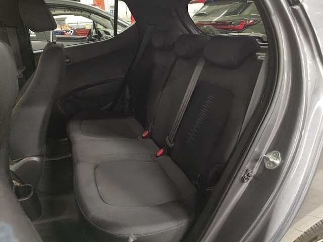 Hyundai i10 1.0 ADVANCED