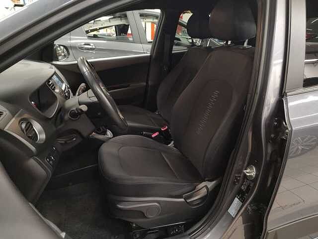 Hyundai i10 1.0 ADVANCED