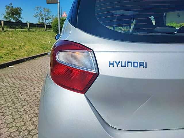 Hyundai i10 1.0 MPI TECH CONNECT PACK