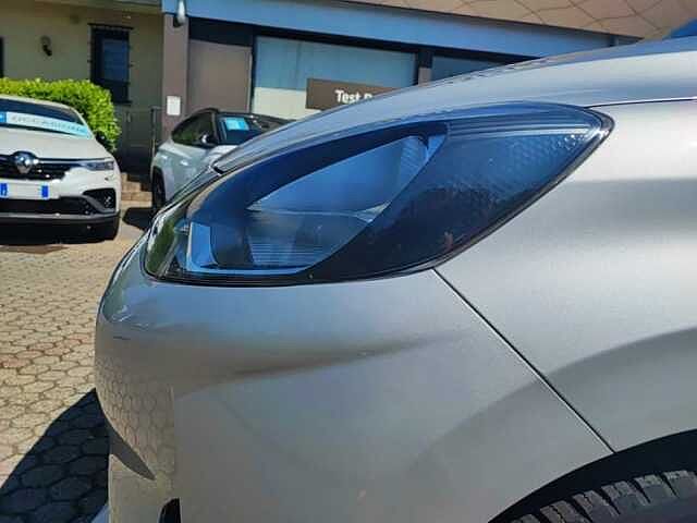 Hyundai i10 1.0 MPI TECH CONNECT PACK