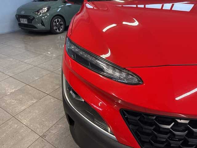 Hyundai KONA 1.0 T-GDI 48V XTECH 2WD 120CV IMT