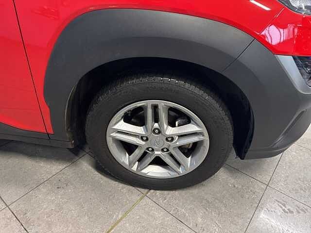 Hyundai KONA 1.0 T-GDI 48V XTECH 2WD 120CV IMT