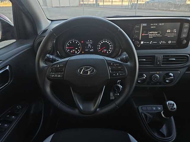 Hyundai i10 1.0 MPI TECH CONNECT PACK