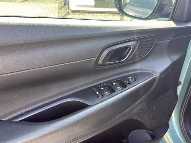 Hyundai i20 1.2 MPI CONNECTLINE EXTERIOR PACK