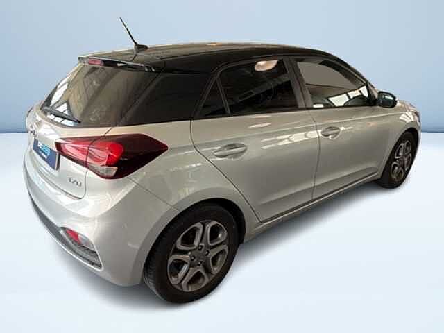 Hyundai i20 5P 1.2 MPI DUALCOLOR 84CV
