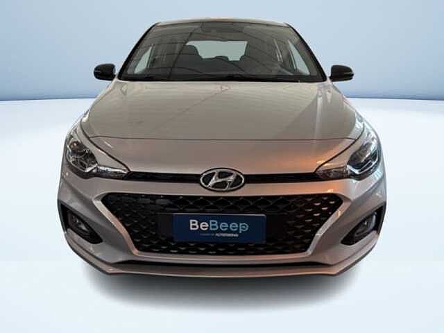 Hyundai i20 5P 1.2 MPI DUALCOLOR 84CV