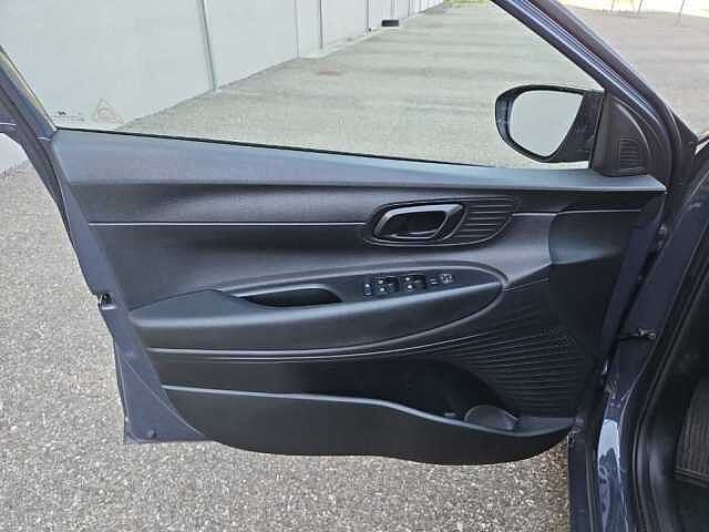 Hyundai i20 1.2 MPI CONNECTLINE 84CV MT