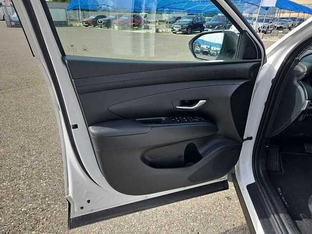 Hyundai TUCSON 1.6 HEV BUSINESS 2WD 215CV AUTO