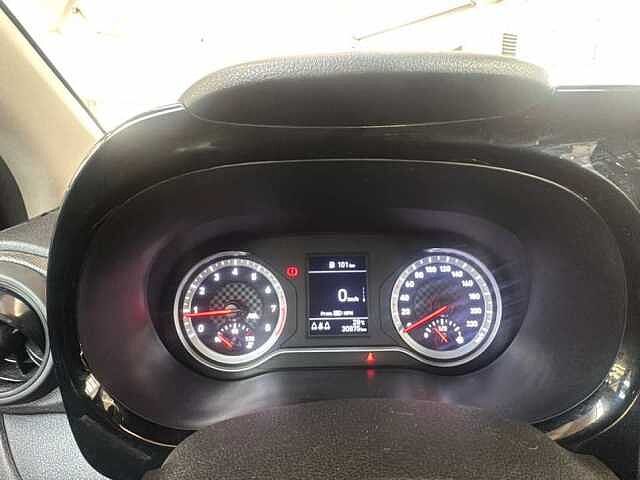 Hyundai i10 1.0 MPI TECH CONNECT PACK