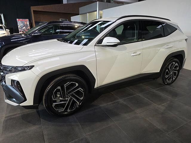 Hyundai TUCSON 1.6 HEV aut. Exellence