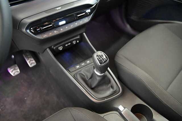 Hyundai BAYON BAYON PE 1.0T XCLASS 48V MT