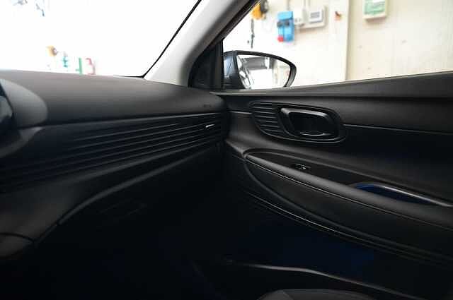 Hyundai i20 BAYON 1.0 TGDI 48 MT XLINE