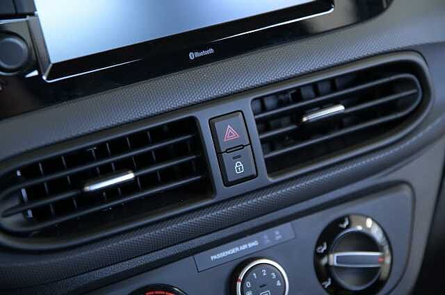 Hyundai i10 i10 1.0 mpi Connectline Navi Pack auto