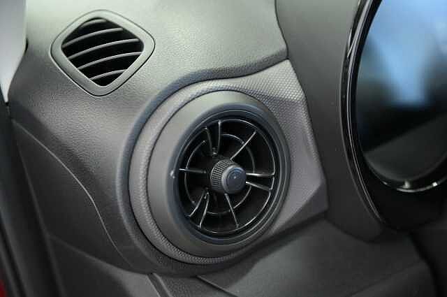 Hyundai i10 i10 1.0 mpi Connectline Navi Pack auto