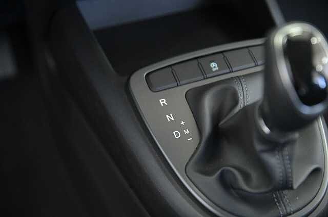 Hyundai i10 i10 1.0 mpi Connectline Navi Pack auto