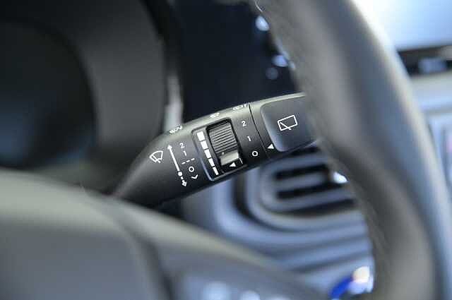 Hyundai i10 i10 1.0 mpi Connectline Navi Pack auto