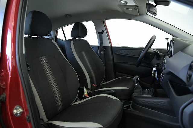Hyundai i10 i10 1.0 mpi Connectline Navi Pack auto