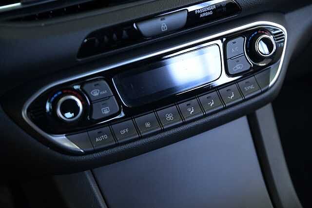 Hyundai i30 i30 1.0 t-gdi 48V Prime 120cv