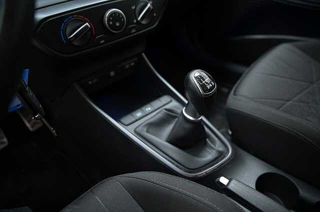 Hyundai BAYON Bayon 1.0 t-gdi 48V Xline Led Pack imt