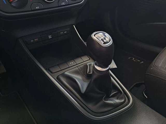 Hyundai i20 i20 1.2 Connectline Exterior Pack Gpl