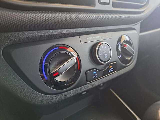 Hyundai i10 i10 1.0 mpi Tech Connect Pack