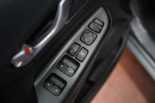 Hyundai KONA KONA 1.6 gdi hev Xline 2wd 141cv dct