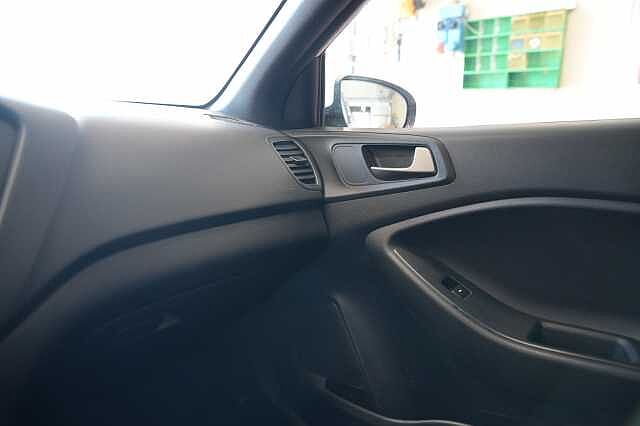 Hyundai i20 i20 1.2 Classic econext 75cv 5p