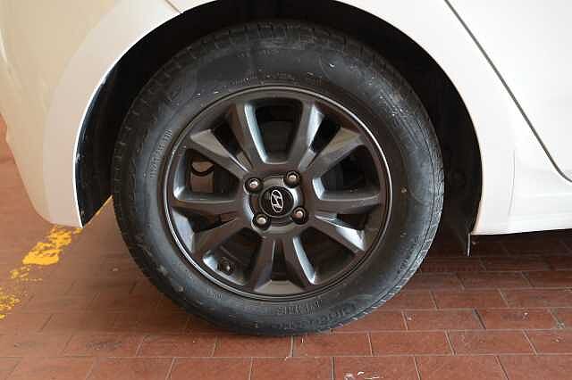 Hyundai i20 i20 1.2 Classic econext 75cv 5p