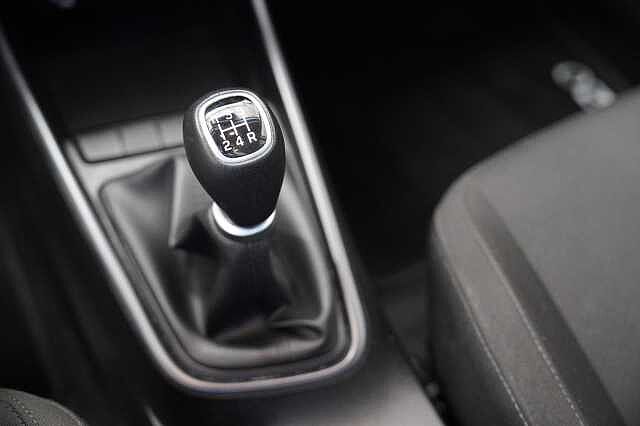 Hyundai i20 i20 1.2 mpi Connectline 84cv mt