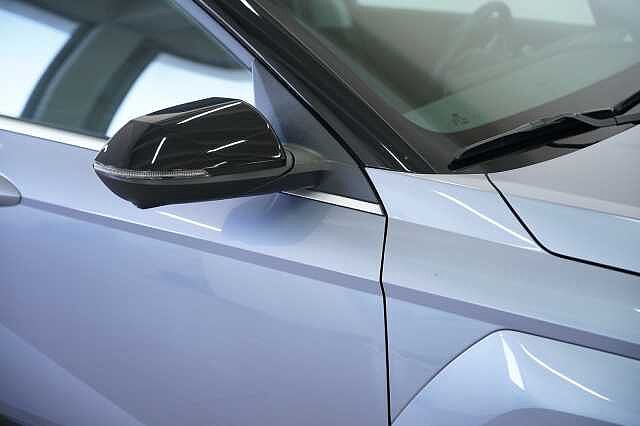 Hyundai KONA NEWKONA EV 65.4 KWHXCLASSSE,PREMIUM,TT&S NEWKONA EV 65.4 KWHXCLASSSE,PREMIUM,TT&