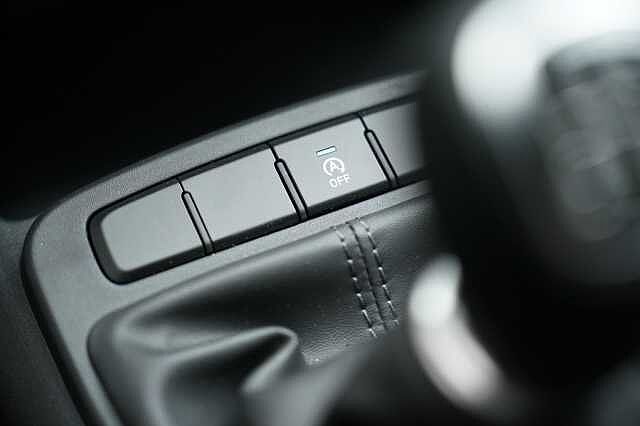 Hyundai i10 I10 PE MY25 5P 1.0 MT CONNECTLINE