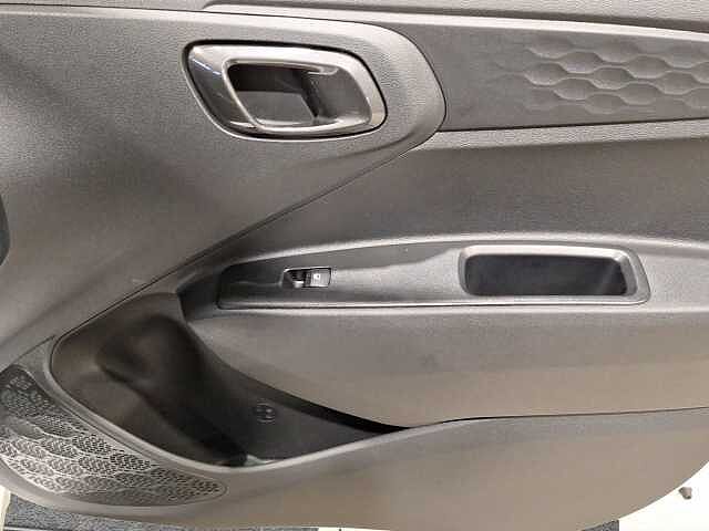 Hyundai i10 i10 1.0 mpi Connectline 63cv auto