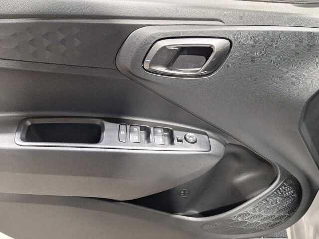 Hyundai i10 i10 1.0 mpi Connectline 63cv auto