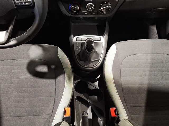 Hyundai i10 i10 1.0 mpi Connectline 63cv auto