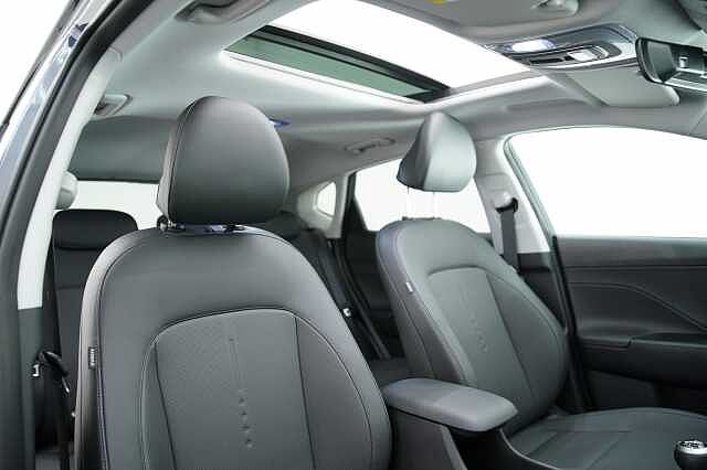 Hyundai KONA KONA MY25 1.0 TGDI 48V MT XCLASS+CP