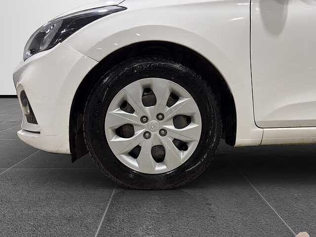 Hyundai i20 i20 1.2 mpi Connectline 75cv 5p
