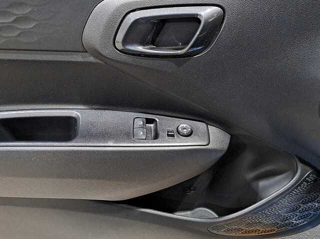 Hyundai i10 i10 1.0 mpi Tech Connect Pack