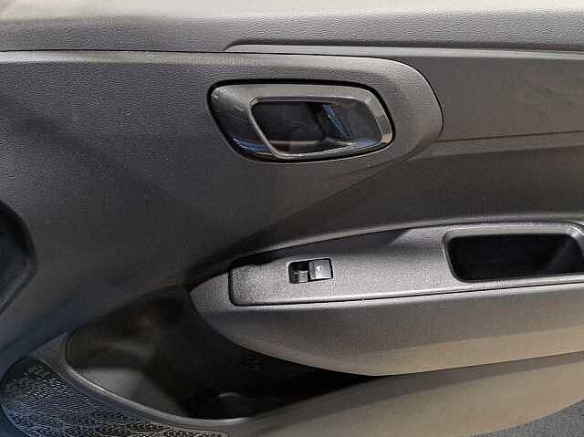 Hyundai i10 i10 1.0 mpi Tech Connect Pack