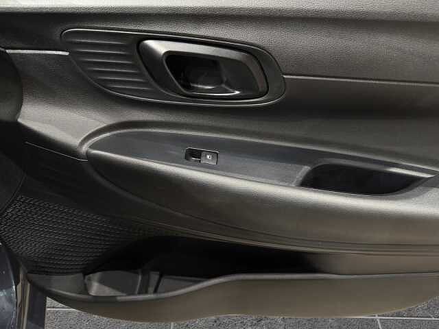 Hyundai i20 i20 1.2 mpi Connectline 84cv mt