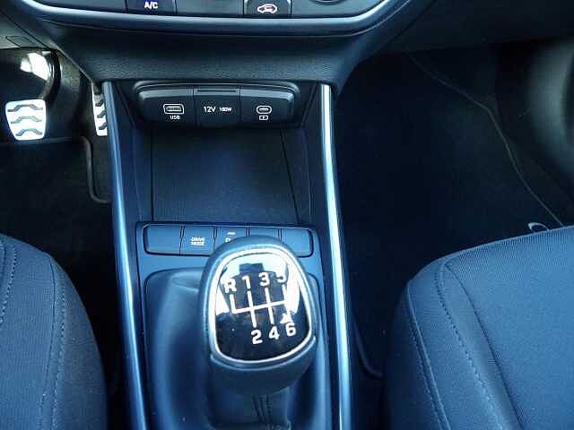 Hyundai BAYON 1.0 T-GDI 48V 100cv Xline