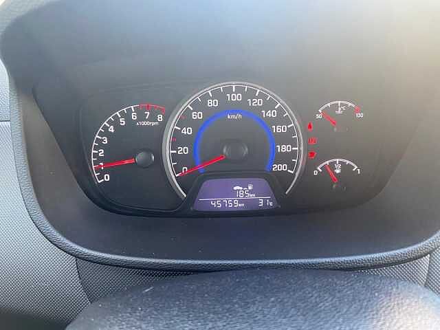 Hyundai i10 1.0 MPI Tech