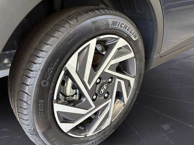 Hyundai BAYON 1.2 MPI MT XLine