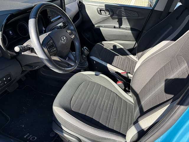 Hyundai i10 1.0 MPI AT Tech