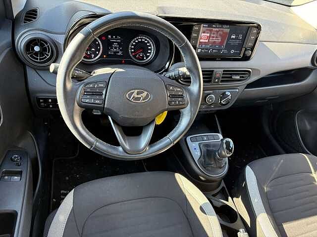 Hyundai i10 1.0 MPI AT Tech