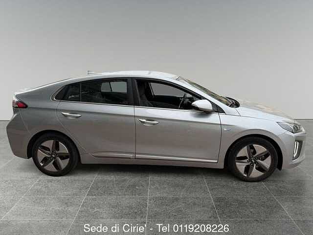 Hyundai IONIQ 1.6 Hybrid DCT Tech