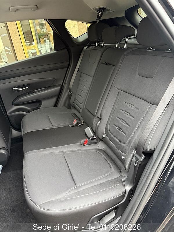 Hyundai TUCSON 1.6 HEV aut. Business