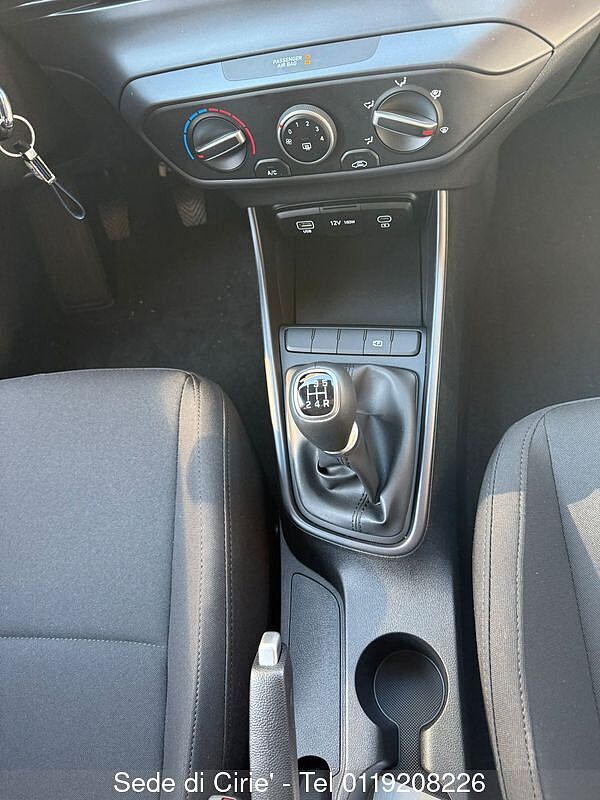 Hyundai i20 1.2 MPI MT GPL Connectline