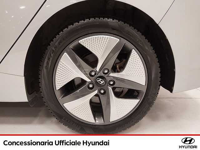Hyundai IONIQ 1.6 hybrid prime 6dct